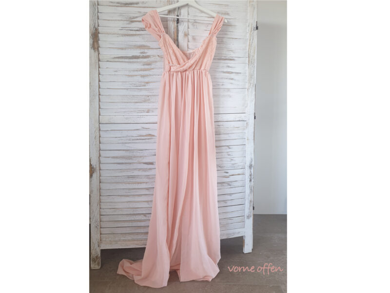 15_Peach Kleid vorne offen