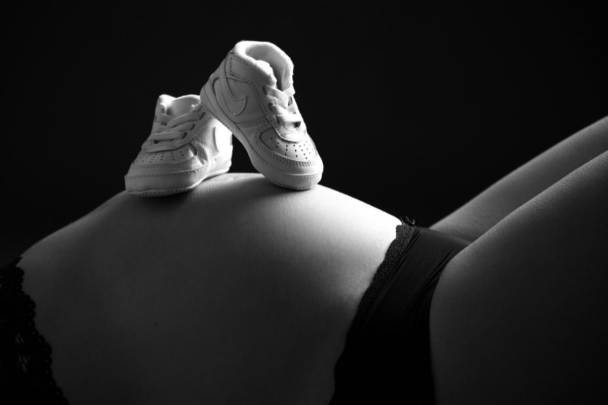 BABYBAUCH & SCHWANGERSCHAFT FOTOSHOOTING