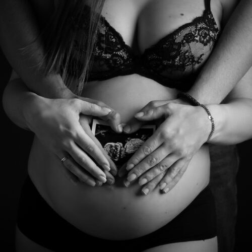 Babybauch Schwangerschafts Fotoshooting Selina Fischer